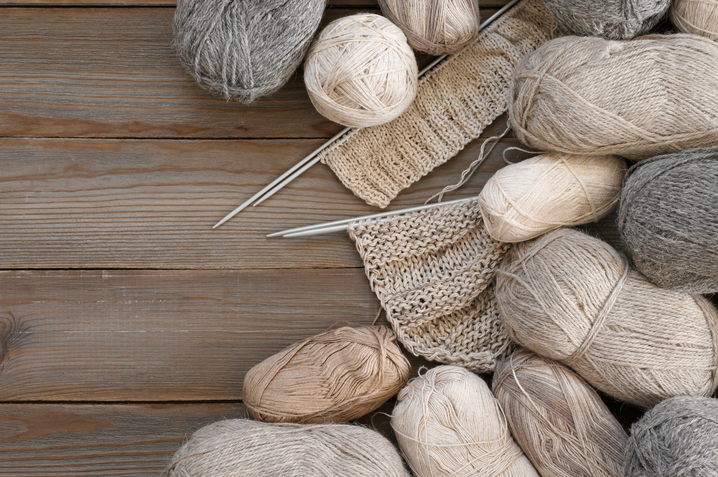 Various neutral colored yarn